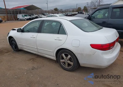 2005 Honda Accord 2.4 Ex из США, поврежденный, VIN 1HGCM56735A161514
